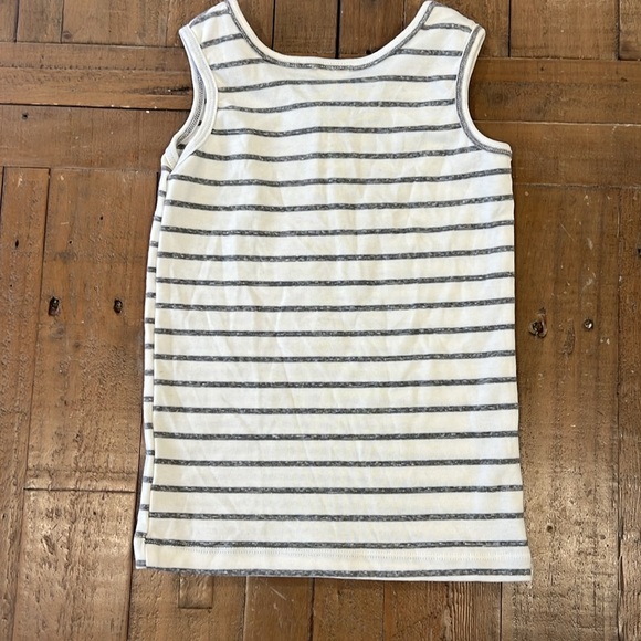 Lulu and Roo Striped White and Gray Tank Top and shorts set - Picture 6 of 9